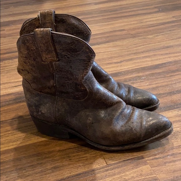 Distressed Frye Boots - Picture 3 of 8